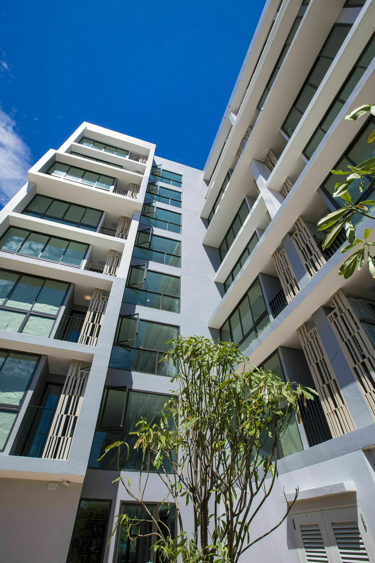 Connext Residence Phuket Extérieur photo